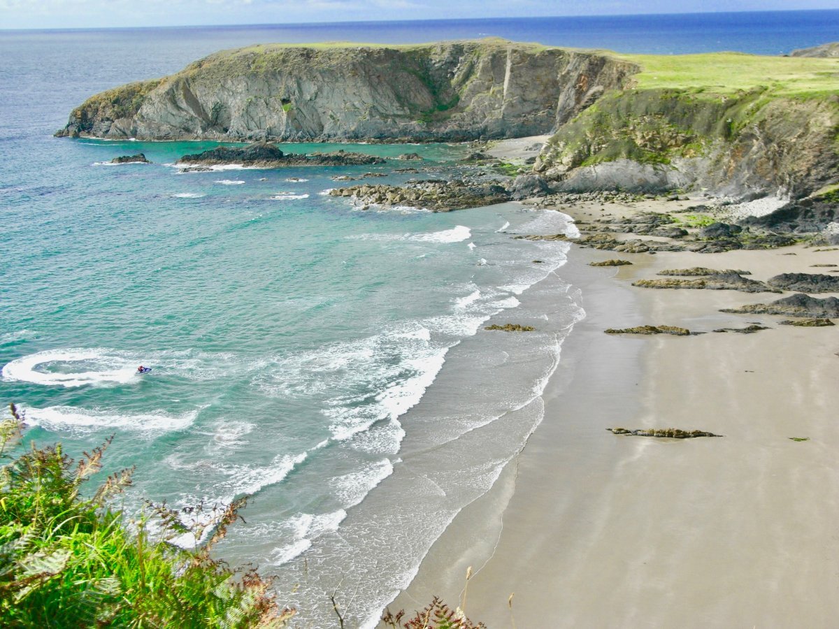 Traeth Llyfn beach